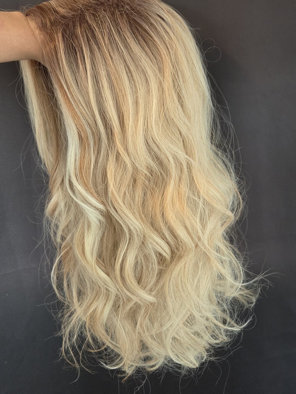 Blonde Long Wavy Women’s Wig - Natural Blonde Blend - Picture 3 of 8
